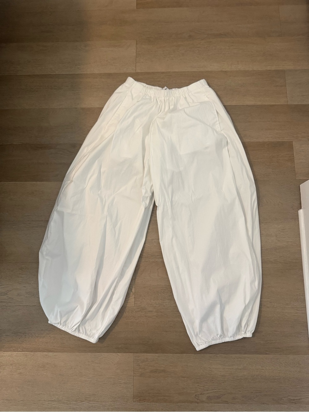Berksha Balloon Pant